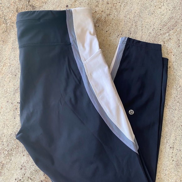 lululemon athletica Pants - Lululemon Wunder Under leggings size 12